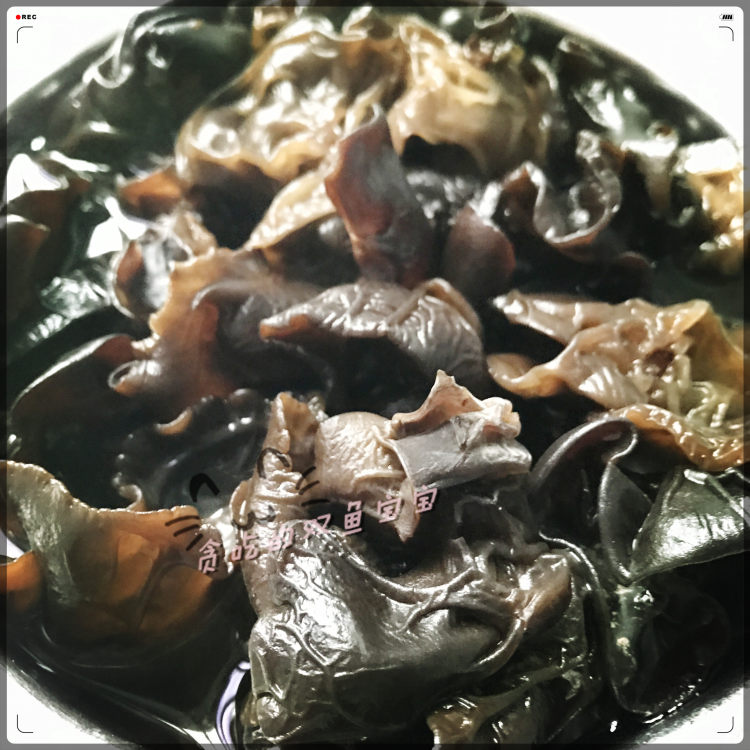 木耳蒸鸡步骤2