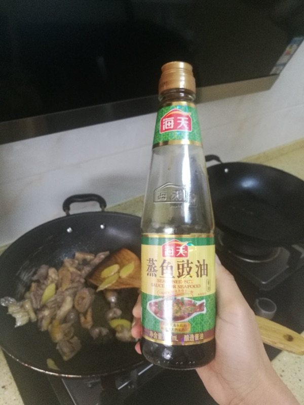 土豆炒鸡肉步骤7
