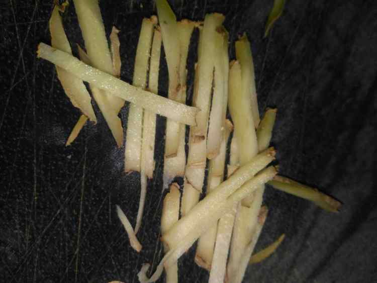香菇蒸鸡肉步骤3