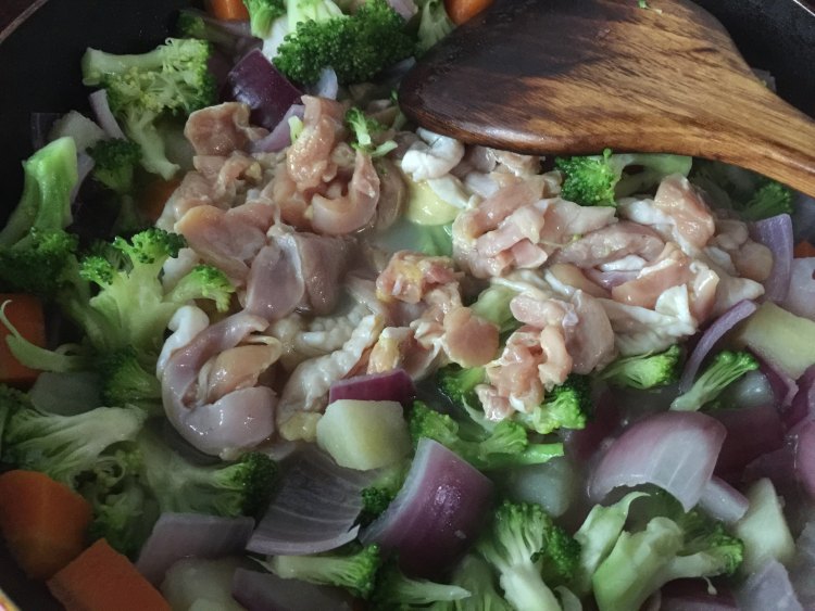 咖喱番茄鸡肉饭步骤5