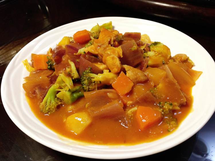 咖喱番茄鸡肉饭步骤8