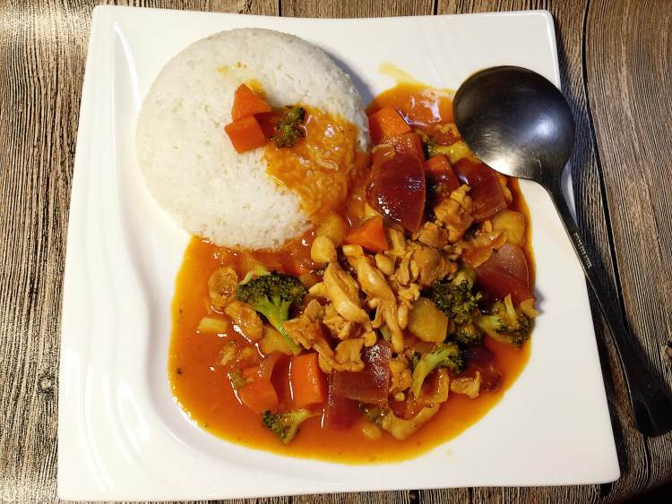 咖喱番茄鸡肉饭步骤11