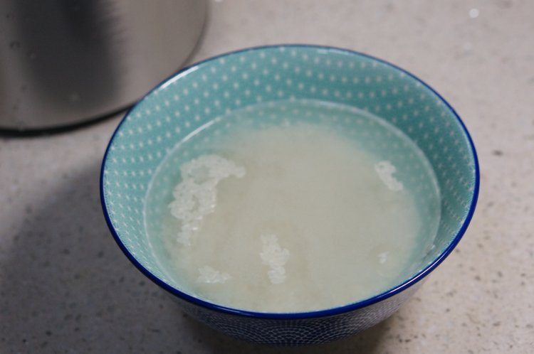 胡萝卜鸡肉粥豆浆机版步骤2