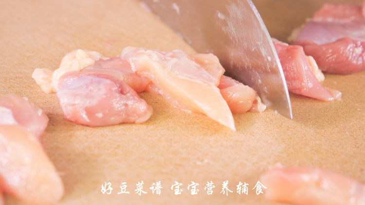 胡萝卜鸡肉泥步骤4