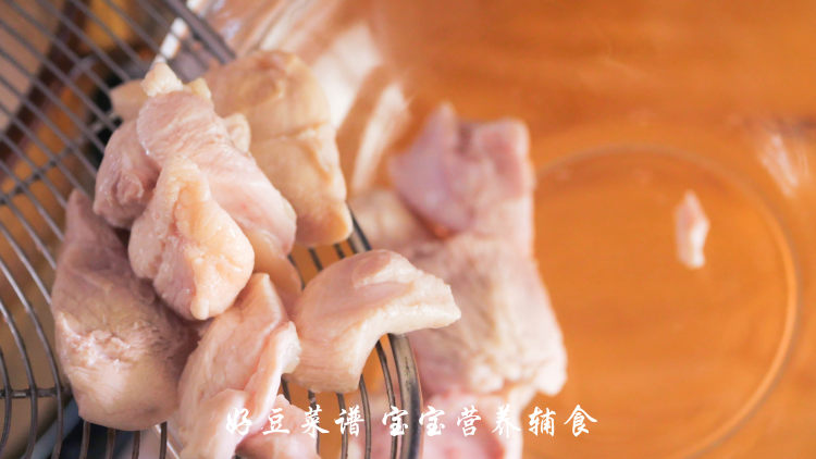 胡萝卜鸡肉泥步骤8