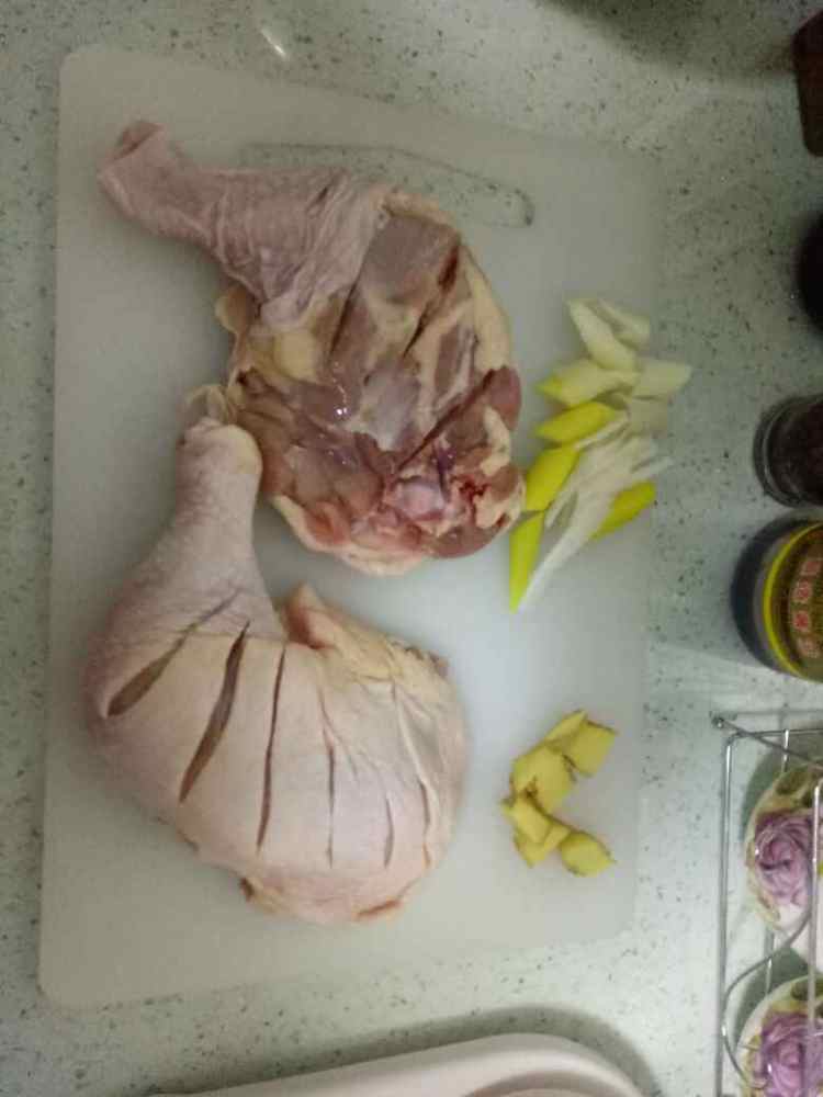 香烤大鸡腿步骤2