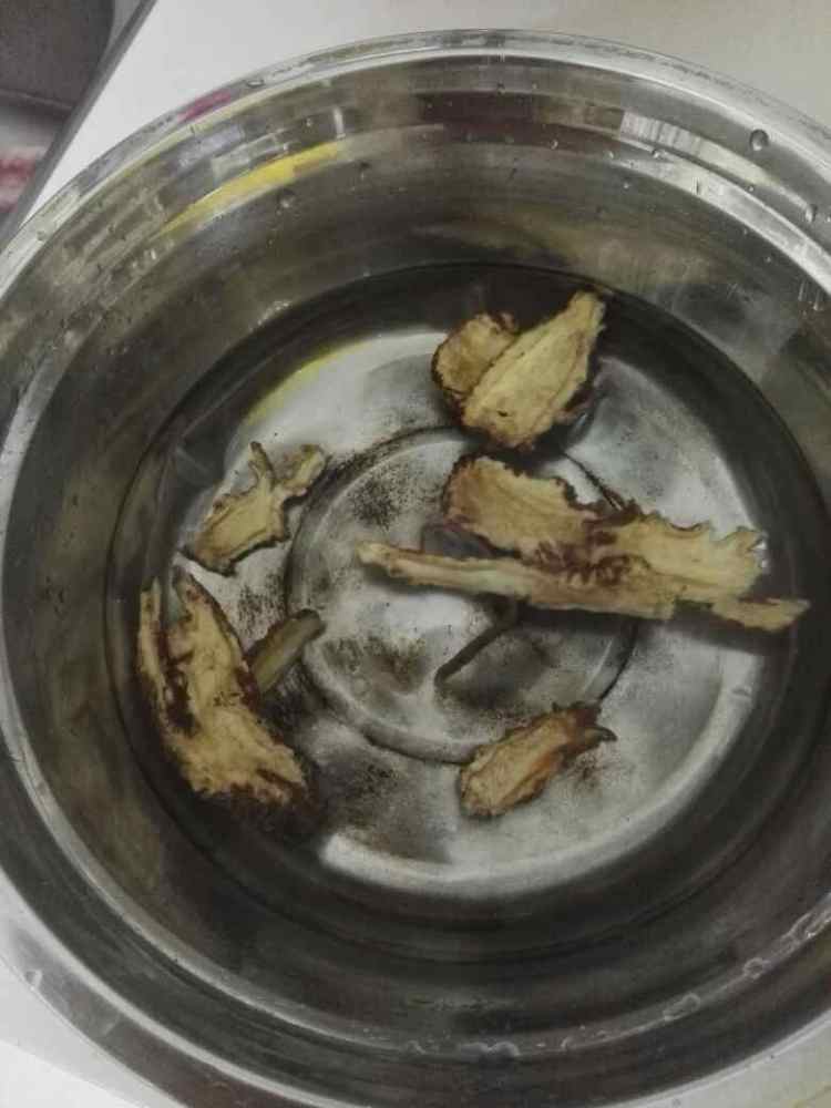 红烧归枣鸡步骤3