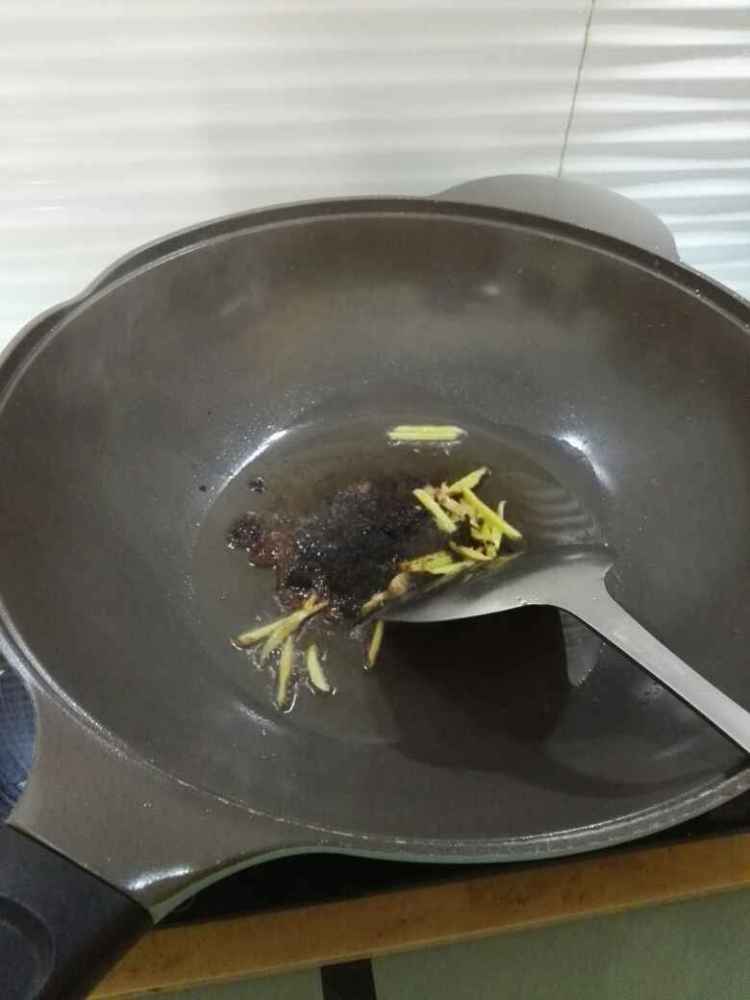 红烧归枣鸡步骤7