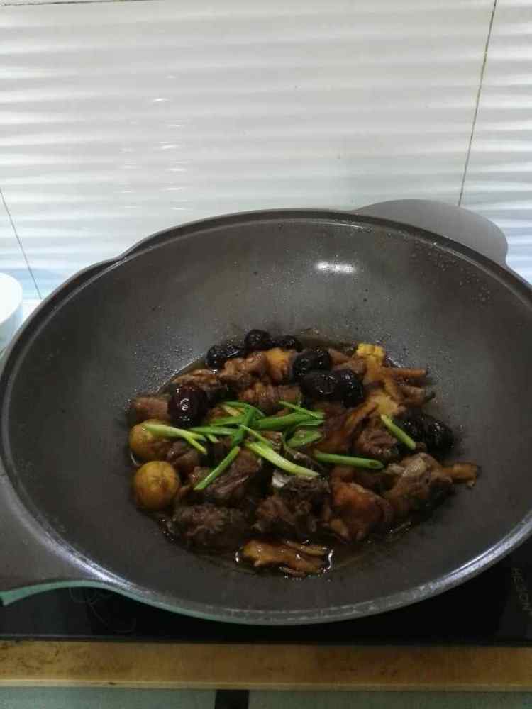 红烧归枣鸡步骤9