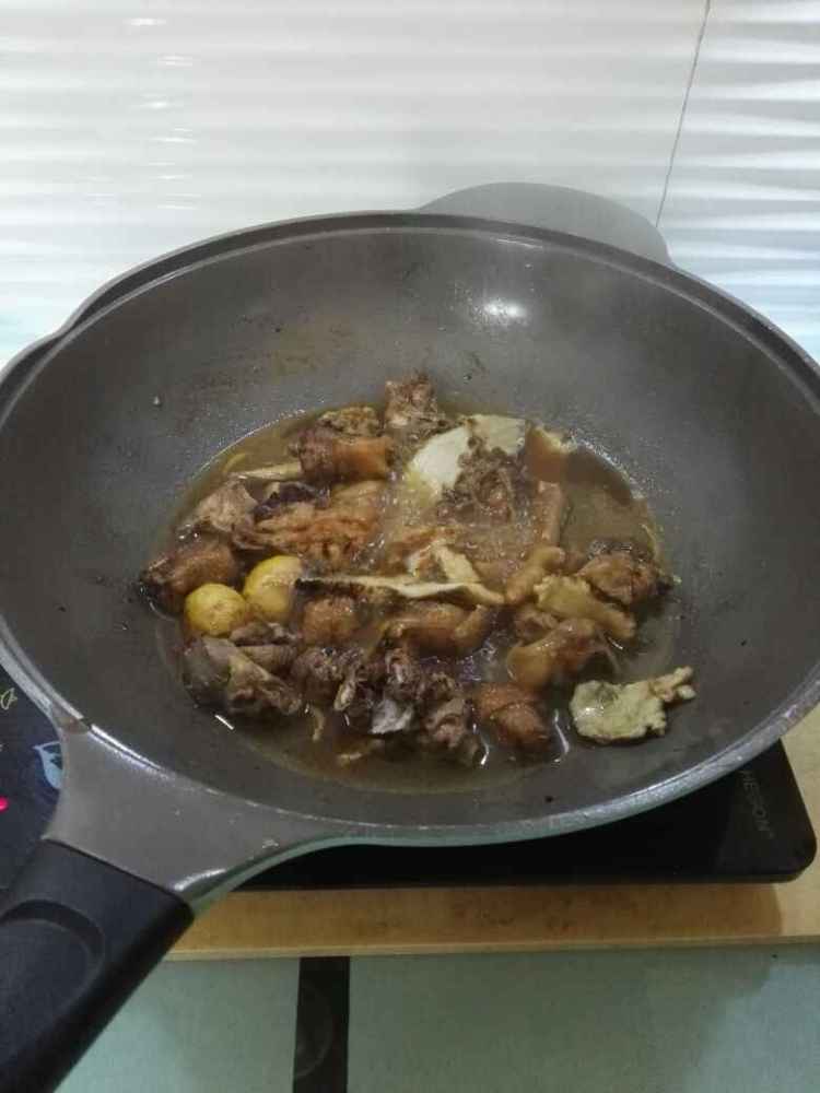 红烧归枣鸡步骤8
