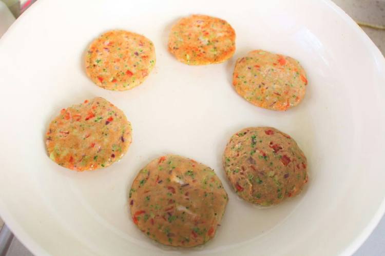 西蓝花鸡肉饼步骤10