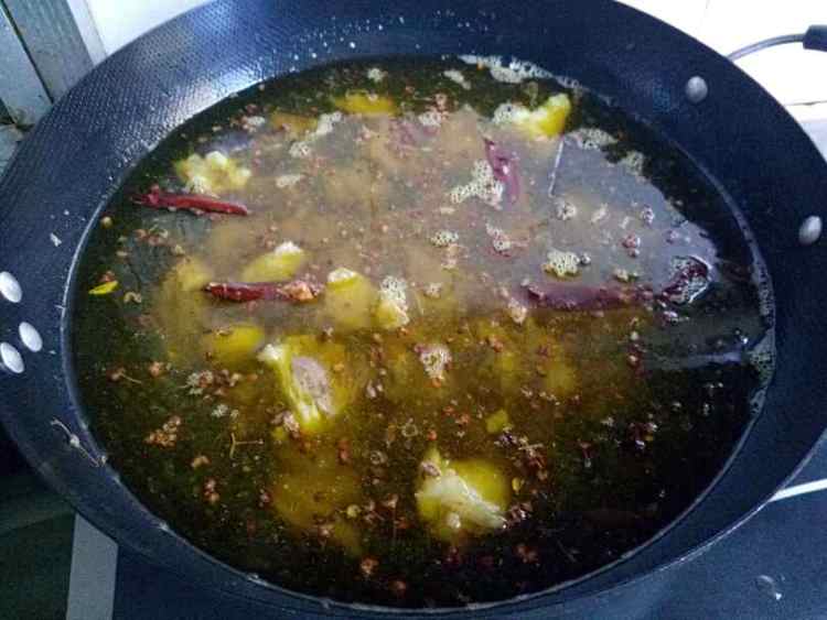 干豆角焖鸡步骤8