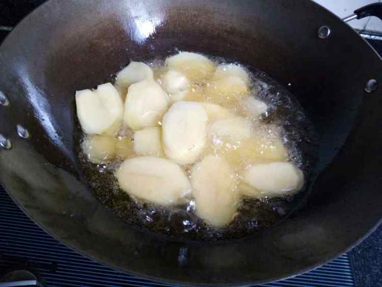 家庭版麻辣干锅鸡步骤7