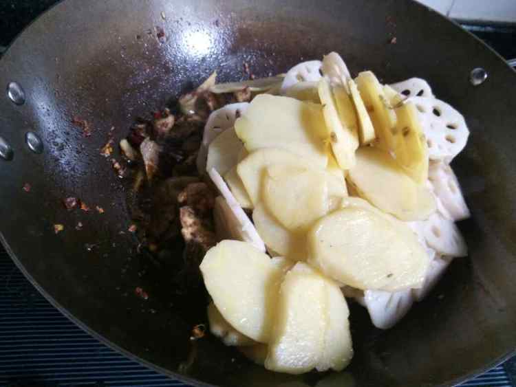 家庭版麻辣干锅鸡步骤14