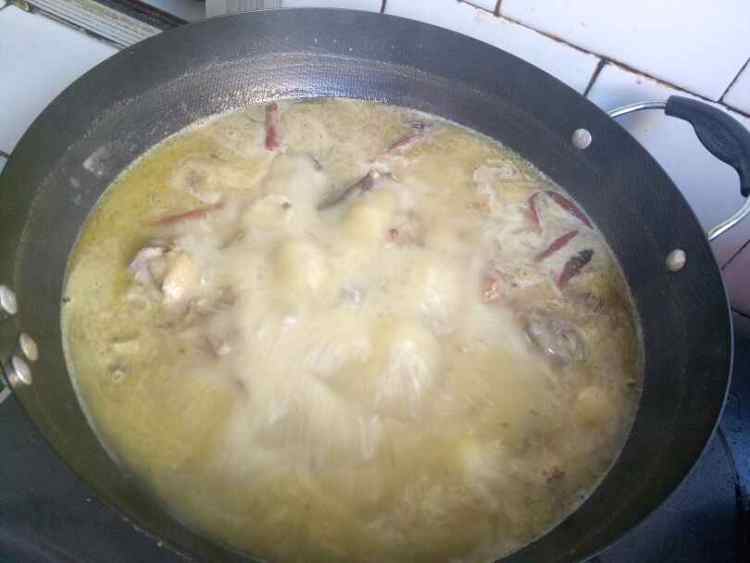 豆角土豆焖鸡块步骤7