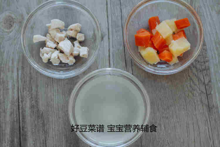 胡萝卜土豆鸡肉汤步骤10