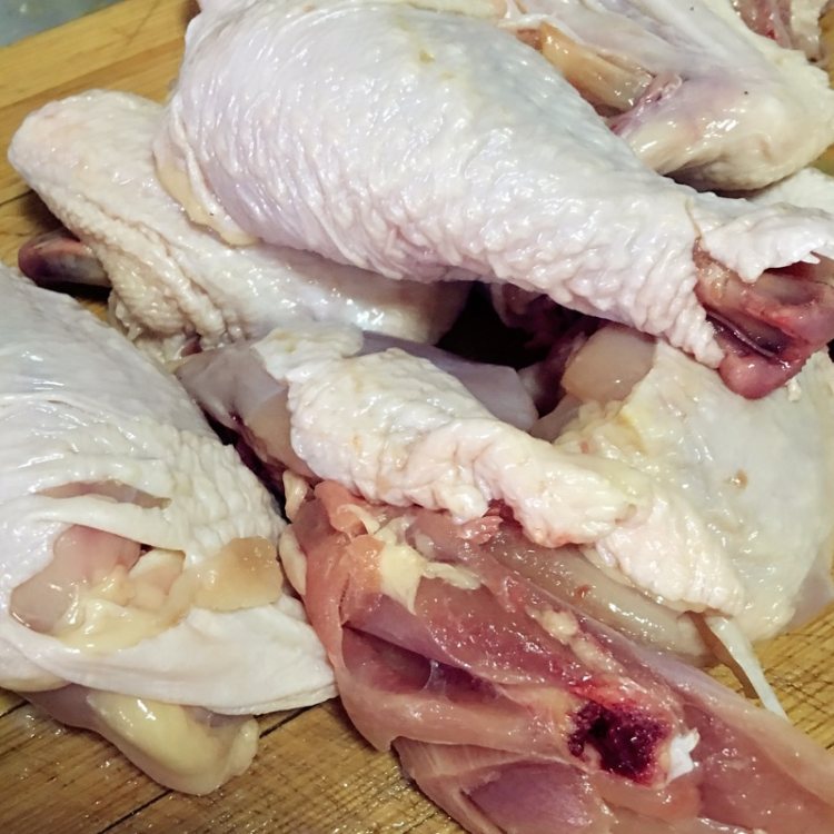 土豆炖鸡肉步骤2