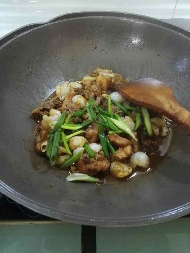 糖醋荔枝鸡步骤6