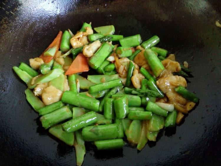 双笋鸡片步骤8