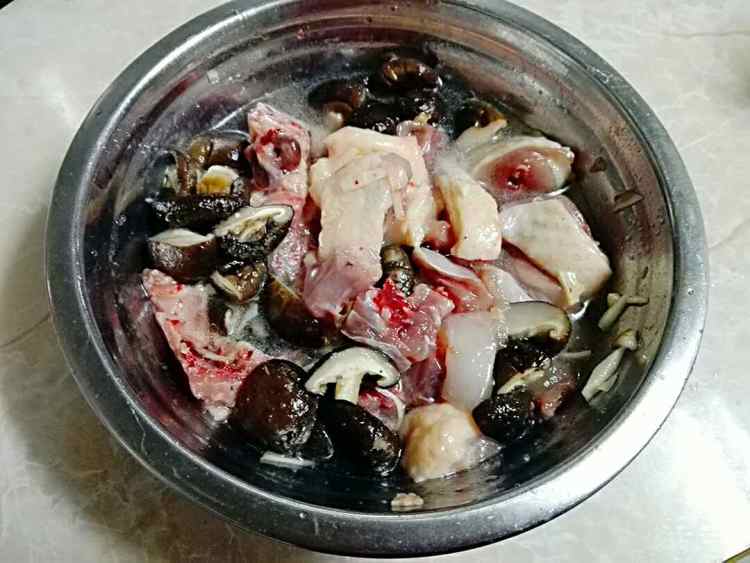 冬菇蒸鸡肉步骤3