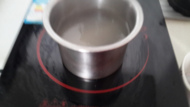 番茄鸡肉泥白米粥步骤3