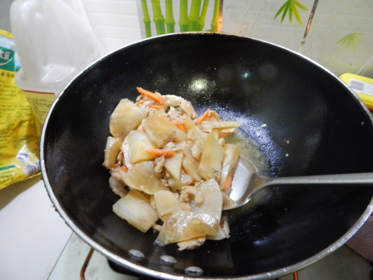 天山雪莲果炒鸡片步骤9