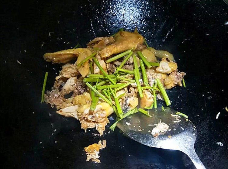香芹炒鸡肉步骤7