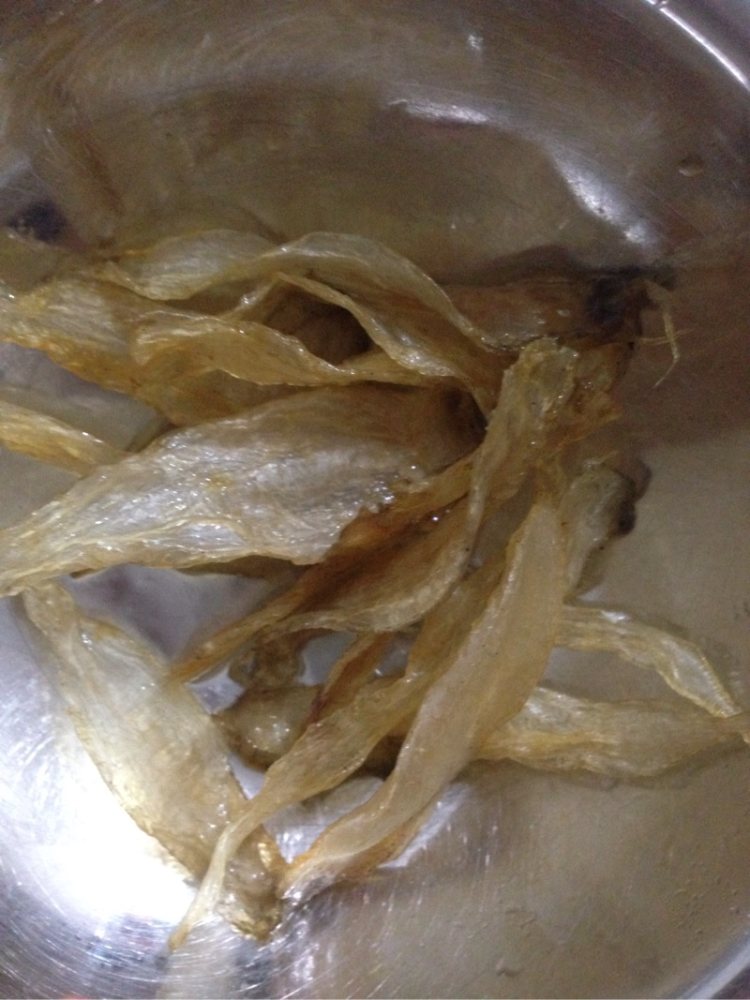 鱼胶鸡肉汤步骤5