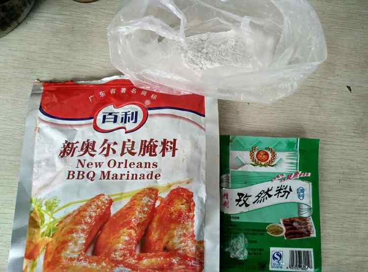 炸酥皮鸡腿步骤2
