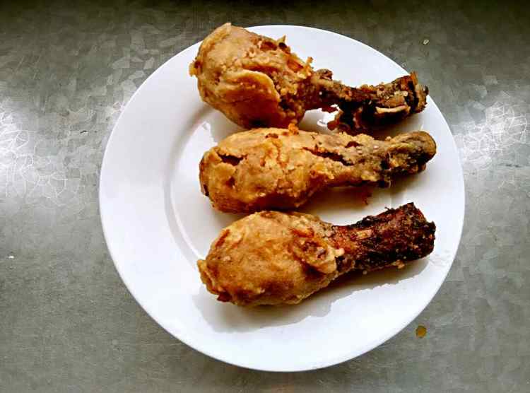 炸酥皮鸡腿步骤10