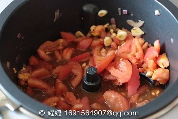 鸡肉番茄浓酱步骤5
