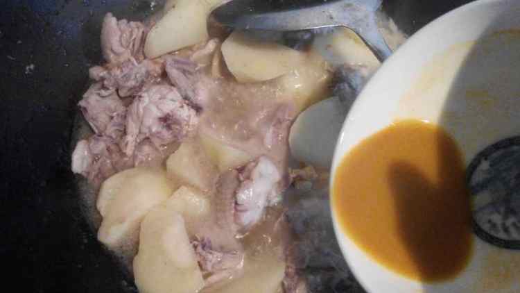 土豆咖喱鸡步骤13