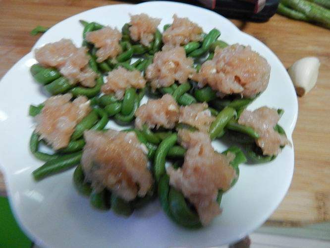 豆角酿鸡肉步骤8