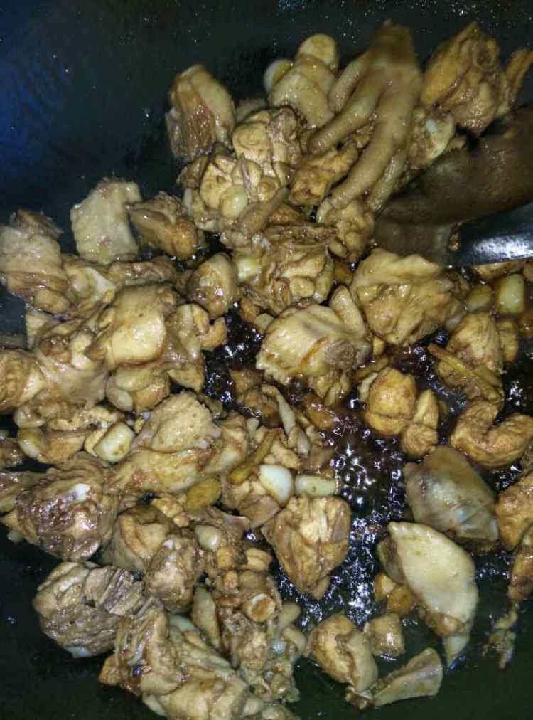 小炒鸡肉步骤6