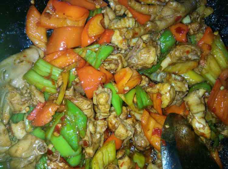 小炒鸡肉步骤10