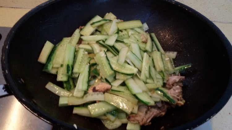 金针菇辣炒鸡步骤10