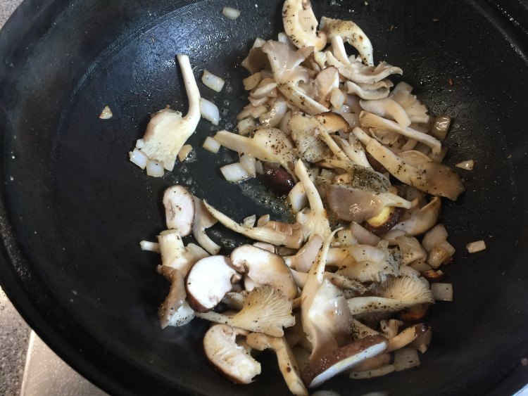 意式蕈菇炖饭步骤9