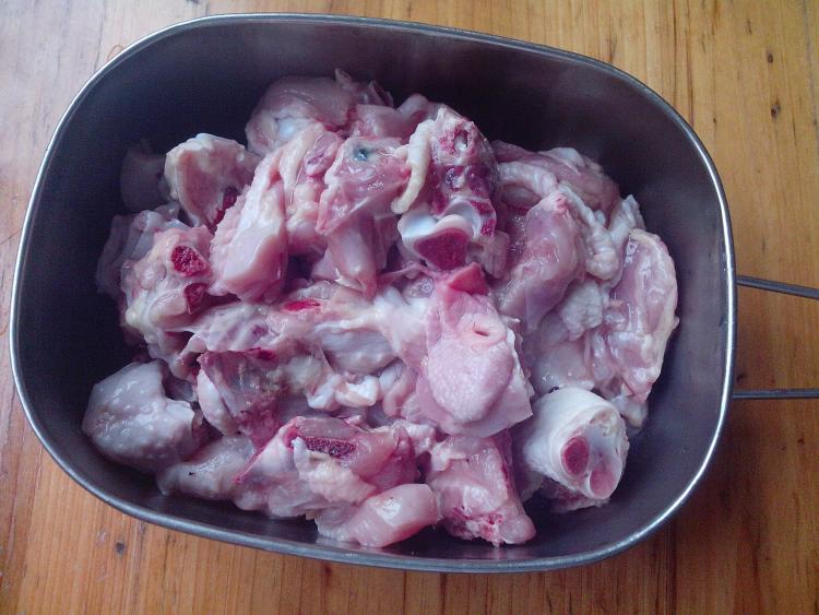 鸡肉煲海带步骤1
