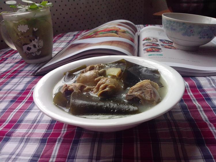 鸡肉煲海带步骤14