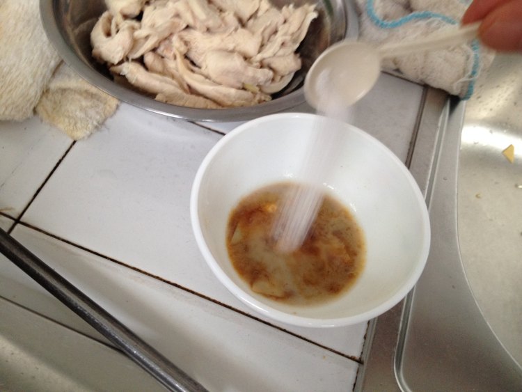 鸡肉炒青椒步骤3