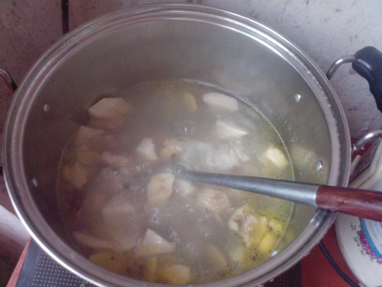 鸡肉煲杏鲍菇步骤12