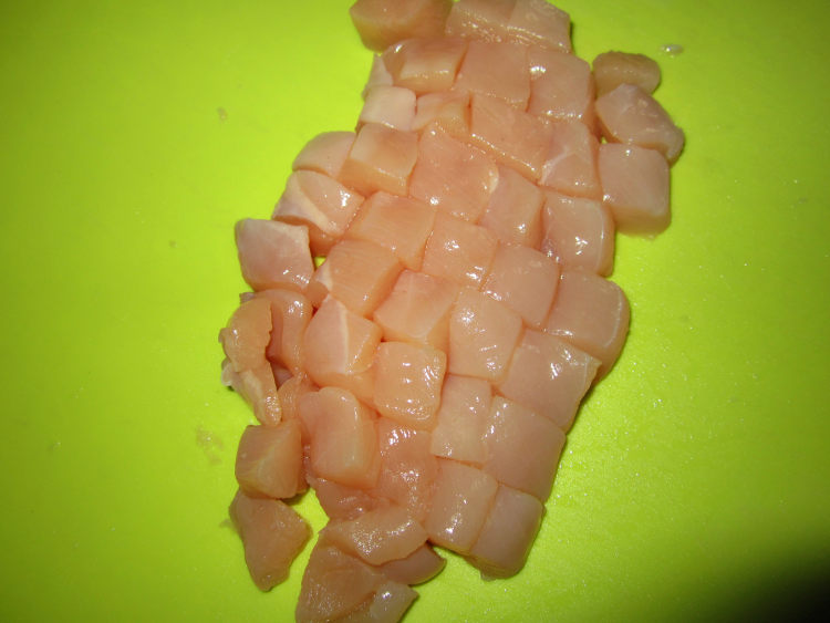 鸡丁菠萝步骤1