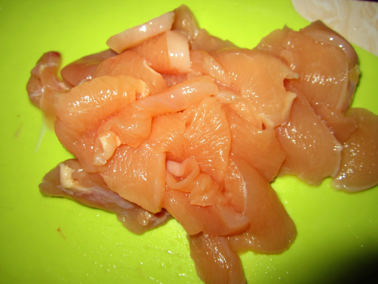 菠萝鸡片步骤2