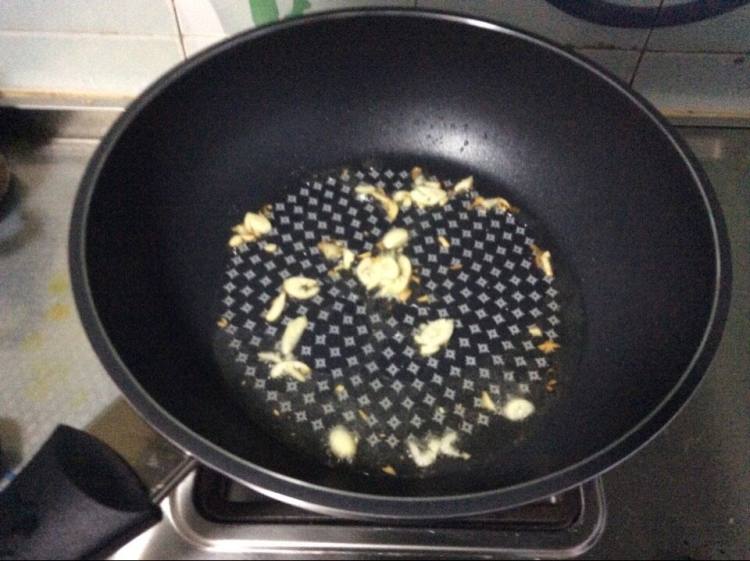 鸡肉炒莴笋步骤4