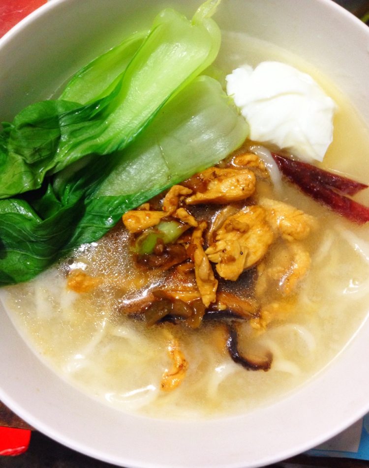 鸡肉榨菜香菇面步骤10