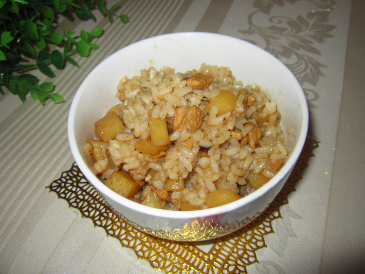 土豆鸡丁炒饭步骤10