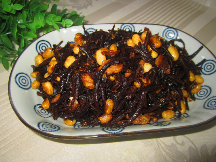 咸菜鸡丝炒黄豆步骤12