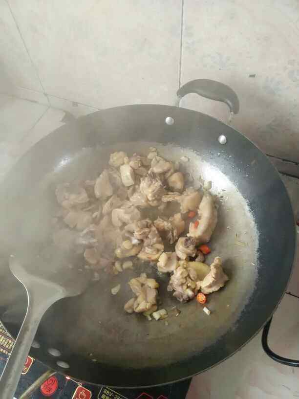 鸡肉丸子火锅步骤5