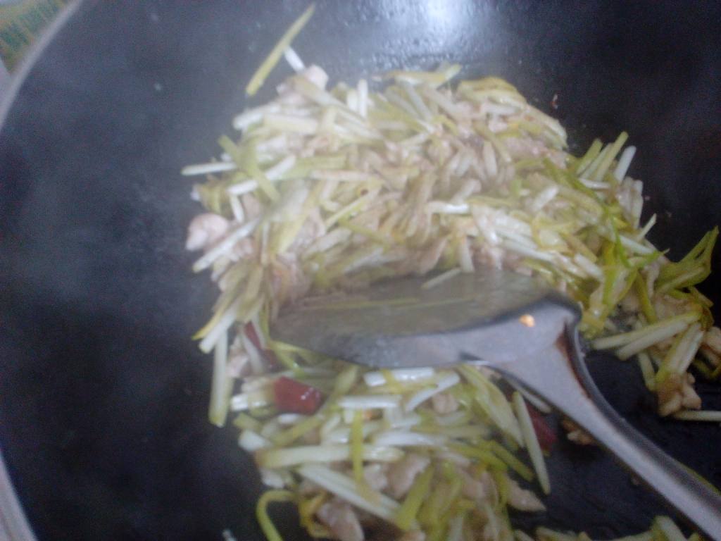 韭黄炒鸡肉步骤12
