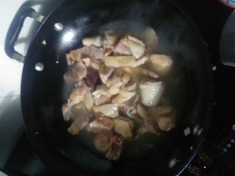 咖喱笋烧鸡肉步骤2